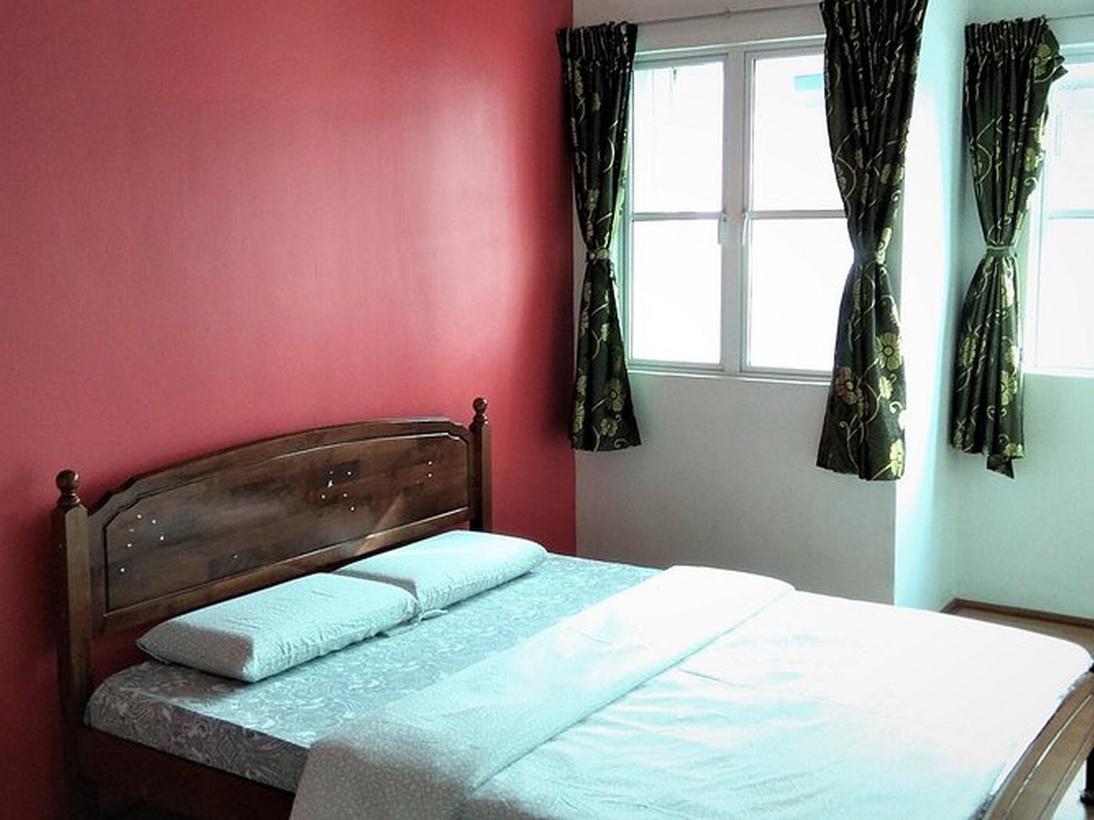 A room at Borneo Backpackers