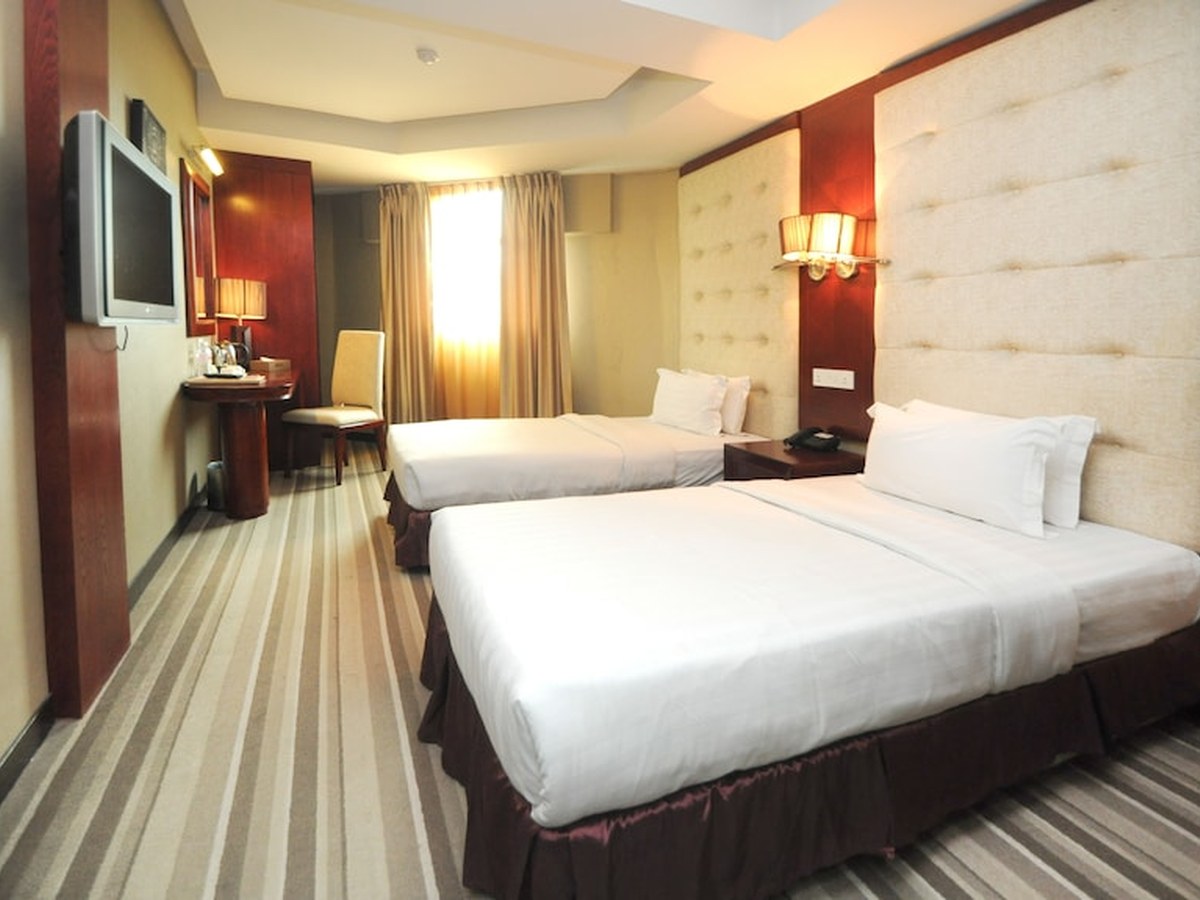 A room at Celyn City Hotel