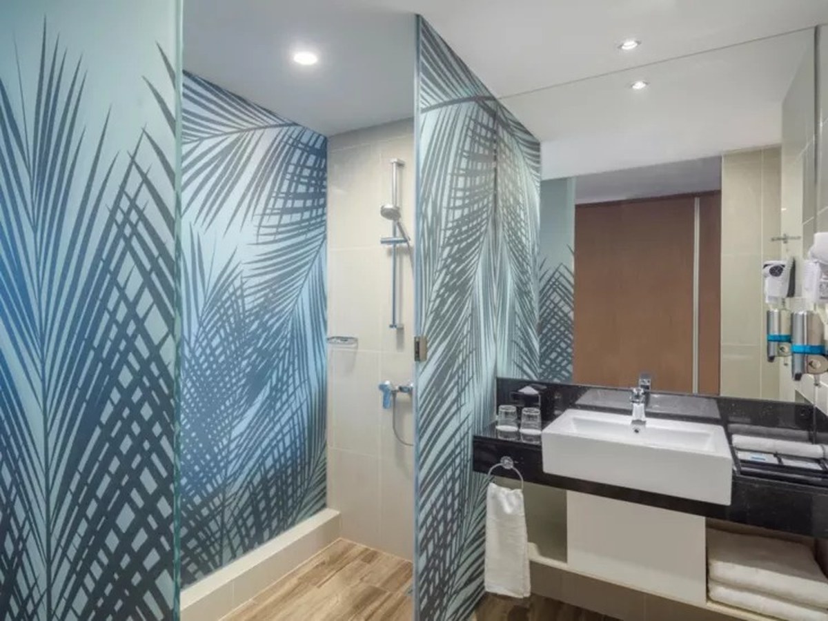 Facilities at Holiday Inn Express Kota Kinabalu City Centre