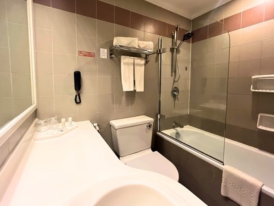 Howard Johnson by Wyndham Kota Kinabalu City Centre