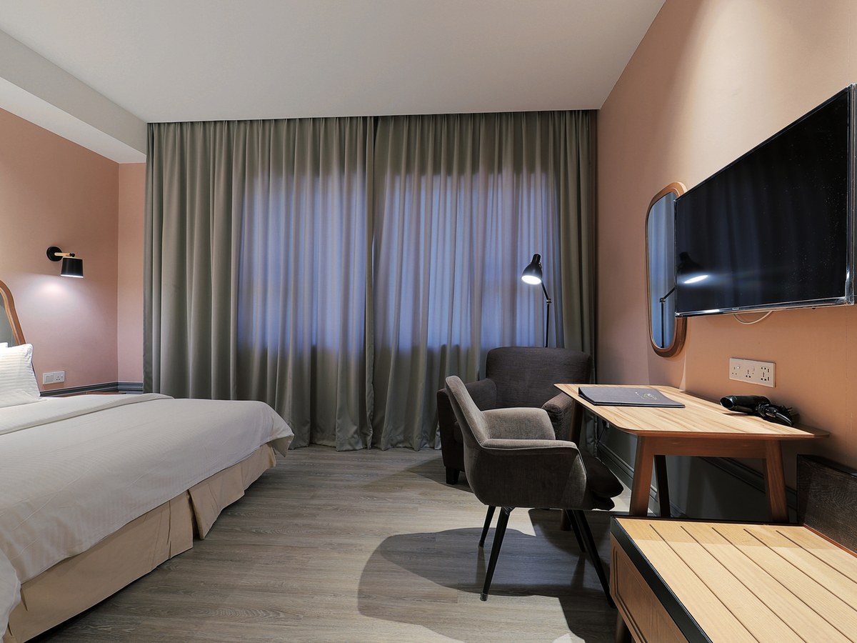 A room at The Jesselton Hotel