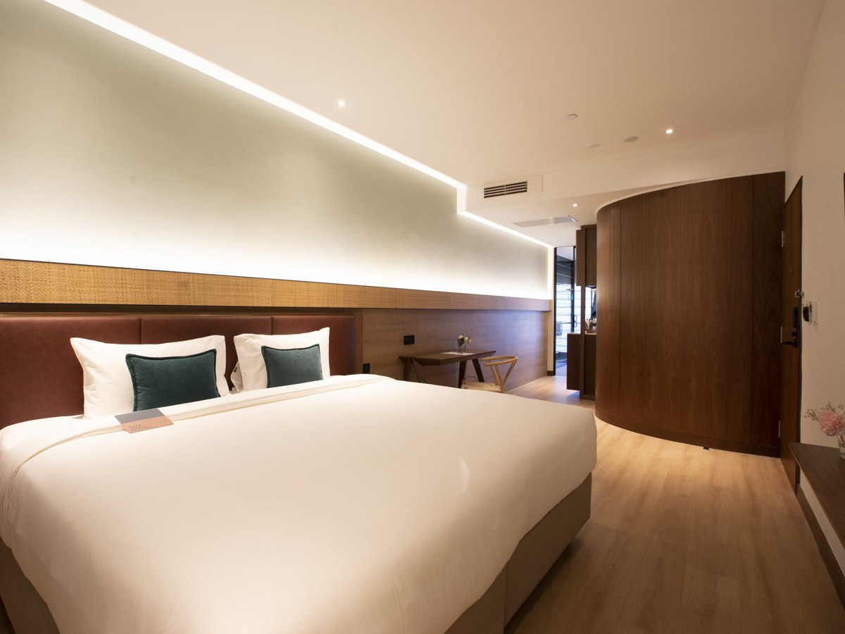 A room at The LUMA Hotel