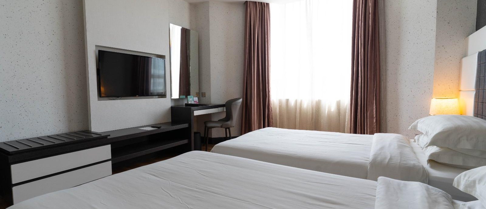 Promenade Hotel Kota Kinabalu in City centre, Kota Kinabalu
