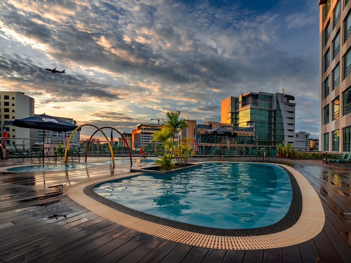 The pool at Sabah Oriental Hotel
