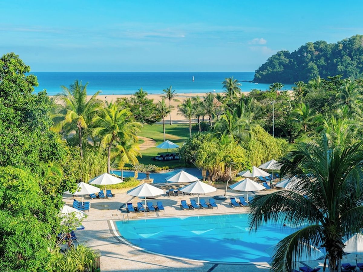 The pool at Shangri-La Rasa Ria Kota Kinabalu