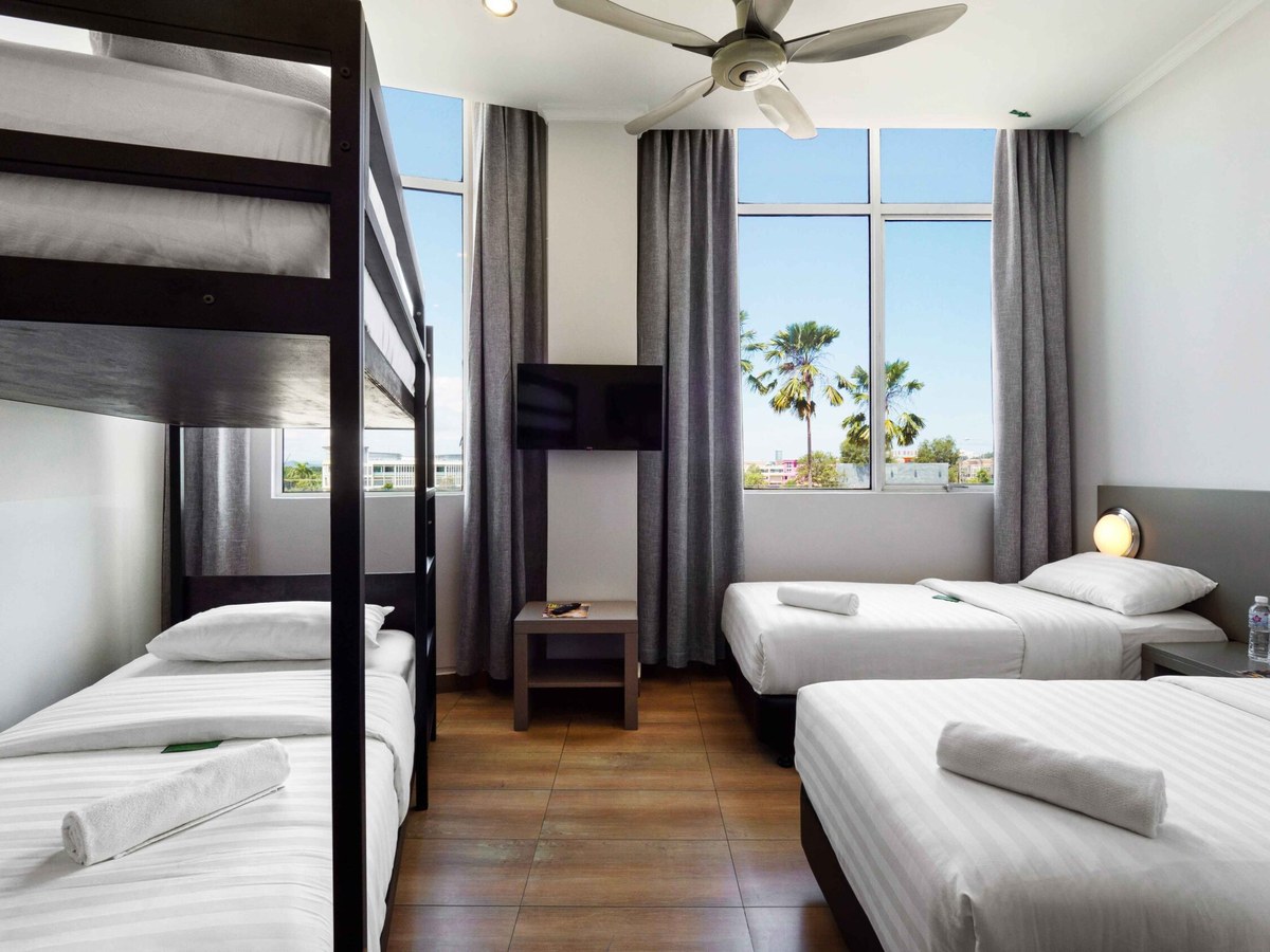 A room at Tune Hotel 1Borneo
