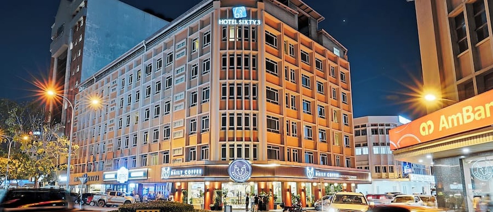 Hotels Near the Gaya Street Sunday Market, Kota Kinabalu